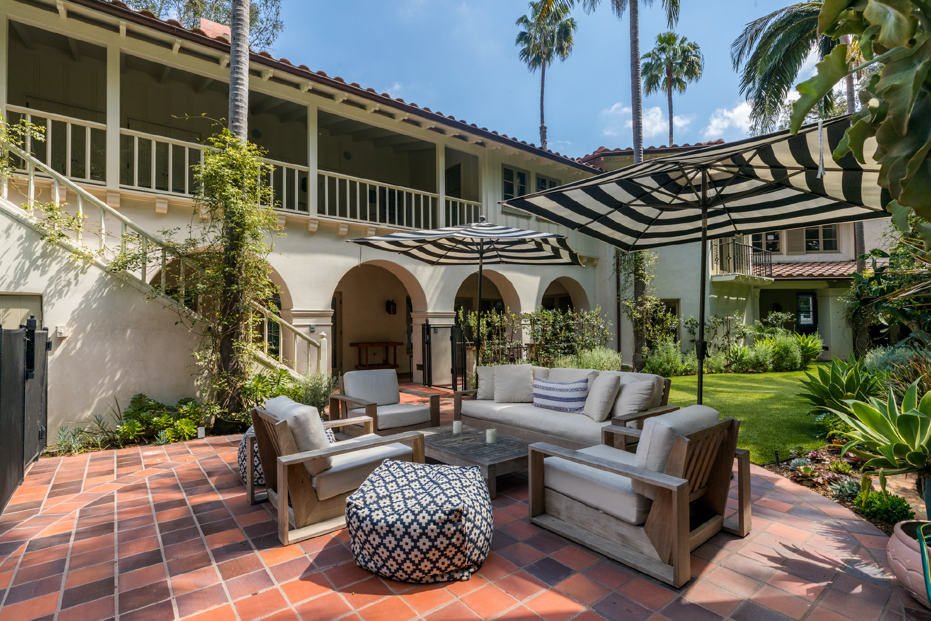 Villa Andalusia     |     Los Feliz Los Angeles CA  | Jonah Wilson