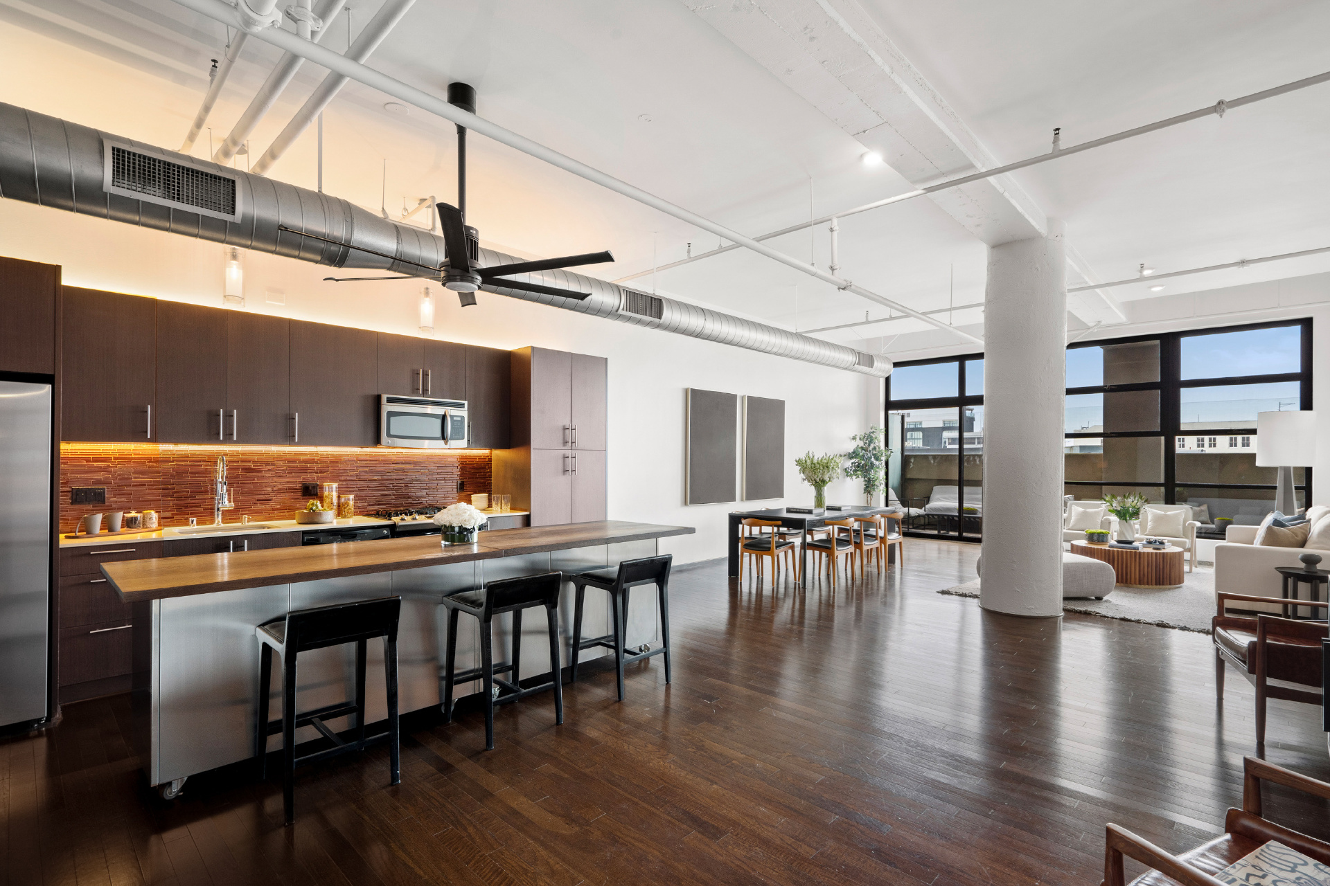 1645 Vine Street #411 | Hollywood Los Angeles CA | Jonah Wilson
