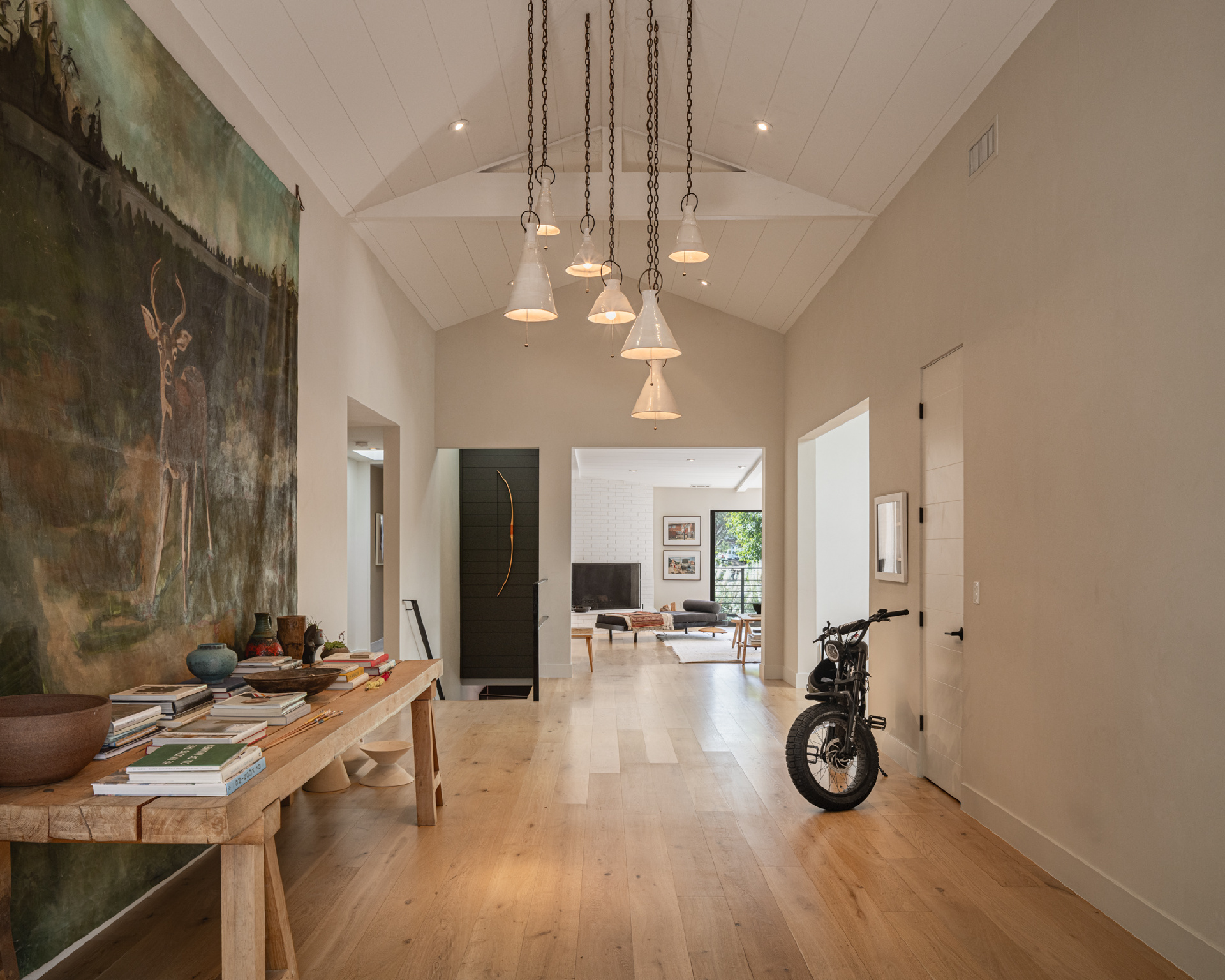 226 S. Rimpau Blvd     |     Hancock Park Los Angeles CA  | Jonah Wilson